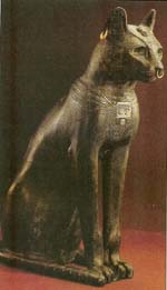Статуэтка кошки. Древний Египет.